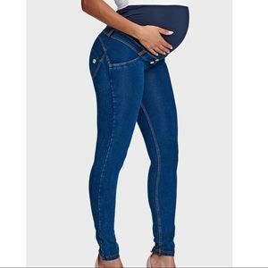 NWOT Freddy Jeans WR.UP® Maternity Denim